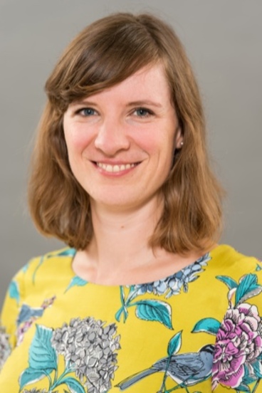 Nora Enzlberger (in Elternzeit) - Projektmanagerin